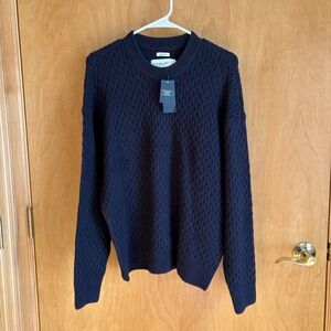Abercrombie & Fitch Textured Navy Sweater